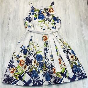 Leslie Fay Floral Spring Summer Dress in Blue and White Floral Sz 10